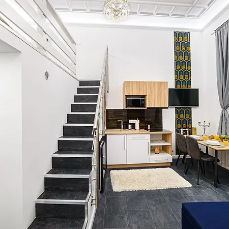 Florence Downtown Apartment Budapest