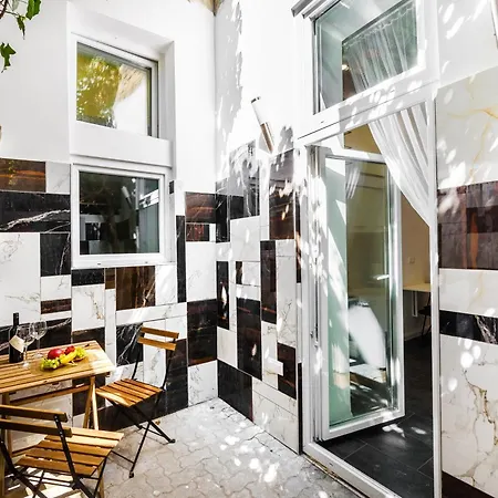 Florence Downtown Apartment Budapest