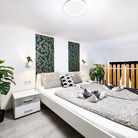 Florence Downtown Apartment Budapest